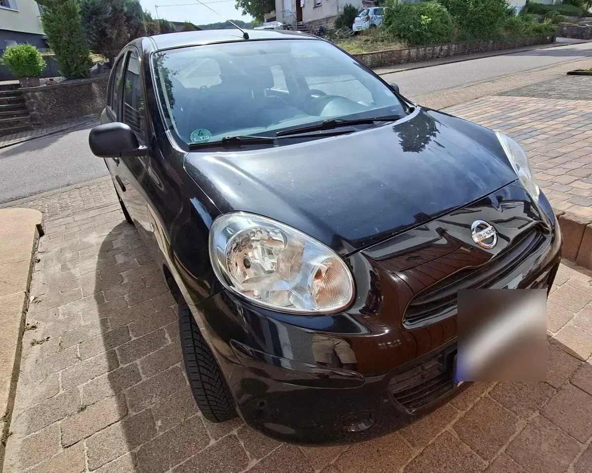 Gebraucht Nissan Micra 80 PS (58 kW) 2011 Schwarz Kleinwagen
