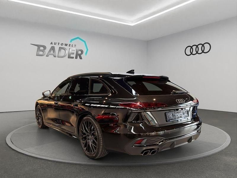 Gebraucht Audi A6 S-Line 204 PS (150 kW) 2025 Schwarz Kombi