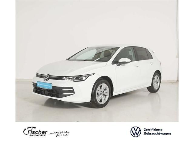 Pure white Gebraucht 2024 VW Golf VIII Life Limousine | 24.480 € (Fairer Preis) - Bild 1/3