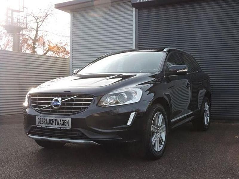 Blau Gebraucht 2016 Volvo XC60 Summum SUV | 21.999 € (Etwas zu teuer) - Bild 1/4