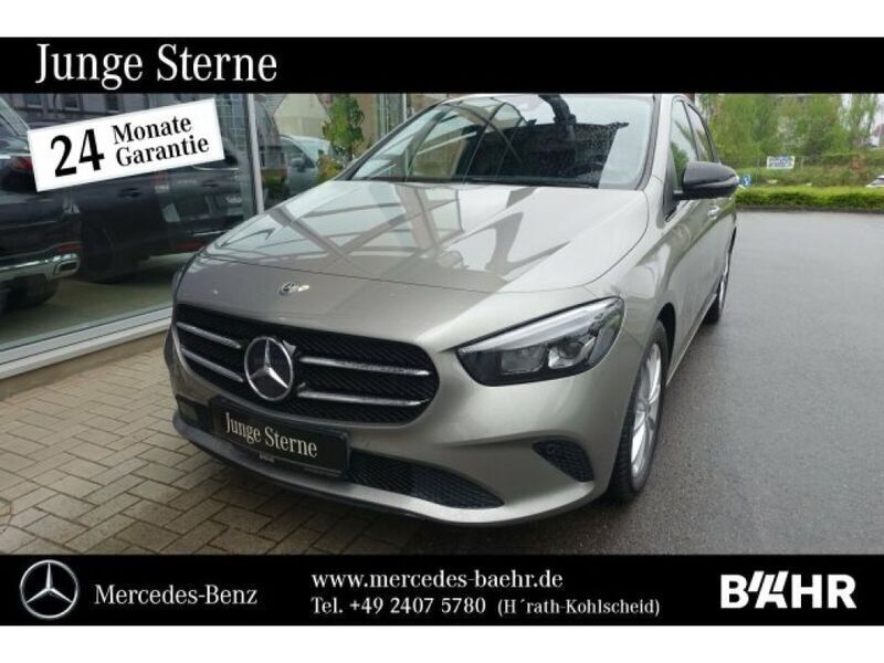 Mojavesilber (metallic) Gebraucht 2019 Mercedes B200 Van / Kleinbus | 24.849 € (Etwas zu teuer) - Bild 1/4