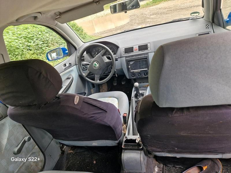 Blau Gebraucht 2002 Skoda Fabia Kombi | 400 € (Guter Preis) - Bild 1/4