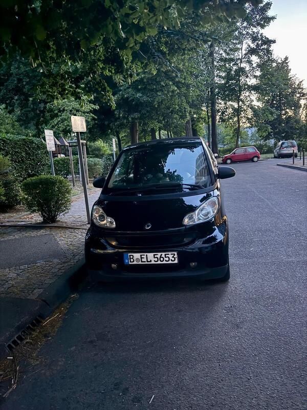 Schwarz Gebraucht 2010 Smart ForTwo Cabrio Cabrio | 3.000 € (Guter Preis) - Bild 1/4