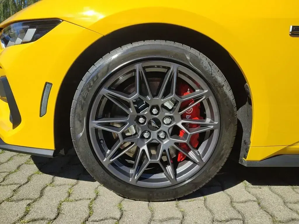 Gebraucht Ford Mustang GT Fastback 446 PS (328 kW) 2025 Yellow splash (3fmgwha) Coupé
