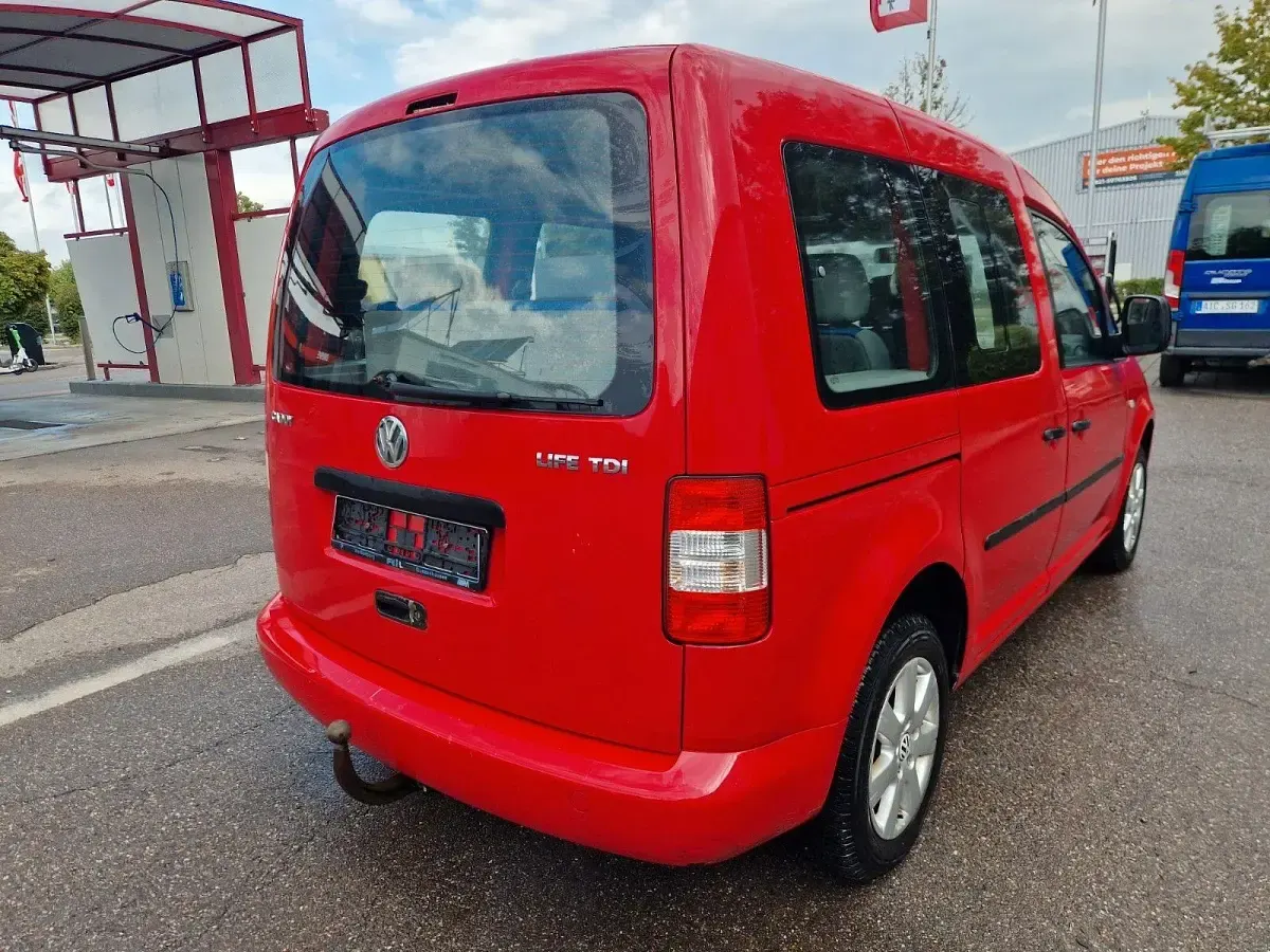 Gebraucht VW Caddy Life 105 PS (77 kW) 2006 Rot Van / Kleinbus