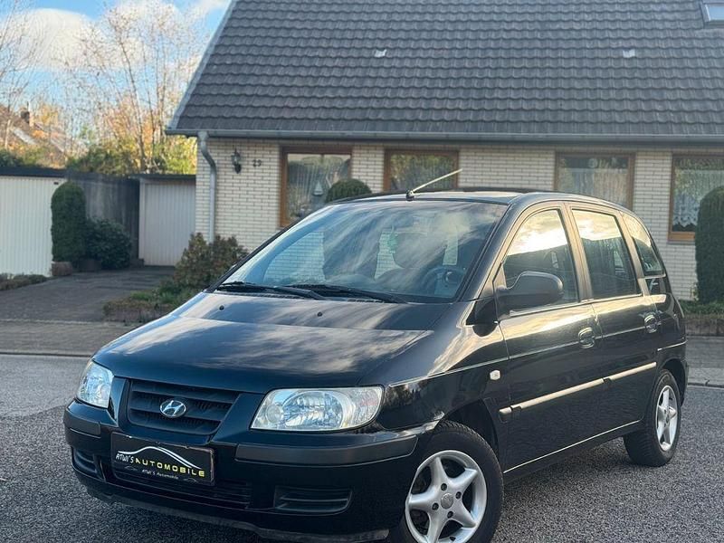 Schwarz Gebraucht 2004 Hyundai Matrix Van / Kleinbus | 1.499 € (Fairer Preis) - Bild 1/4