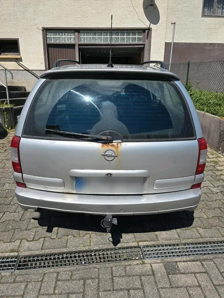 Gebraucht Opel Omega 147 PS (108 kW) 2002 Silber Kombi