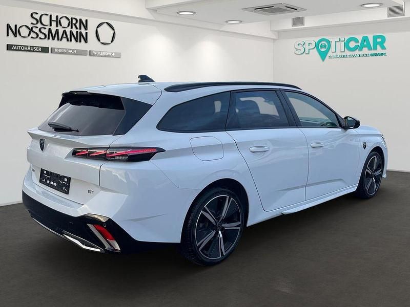 Gebraucht Peugeot 308 SW GT 131 PS (96 kW) 2024 Weiß Kombi
