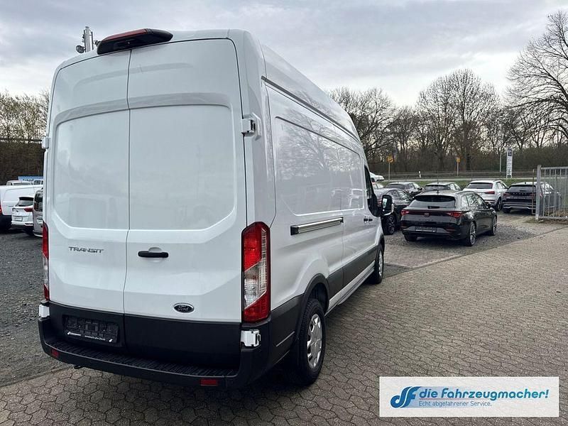 Gebraucht Ford Transit Trend 131 PS (96 kW) 2024 Frostweiß Van / Kleinbus