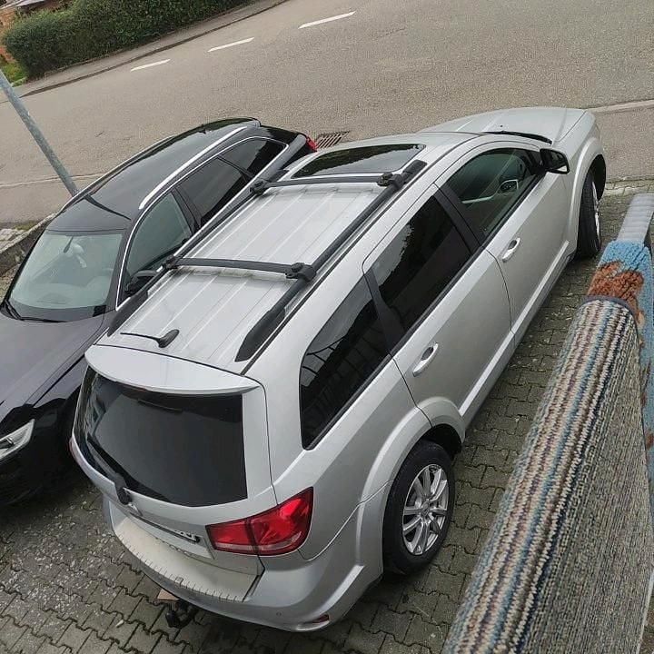 Silber Gebraucht 2012 Fiat Freemont SUV | 5.500 € (Guter Preis) - Bild 1/4