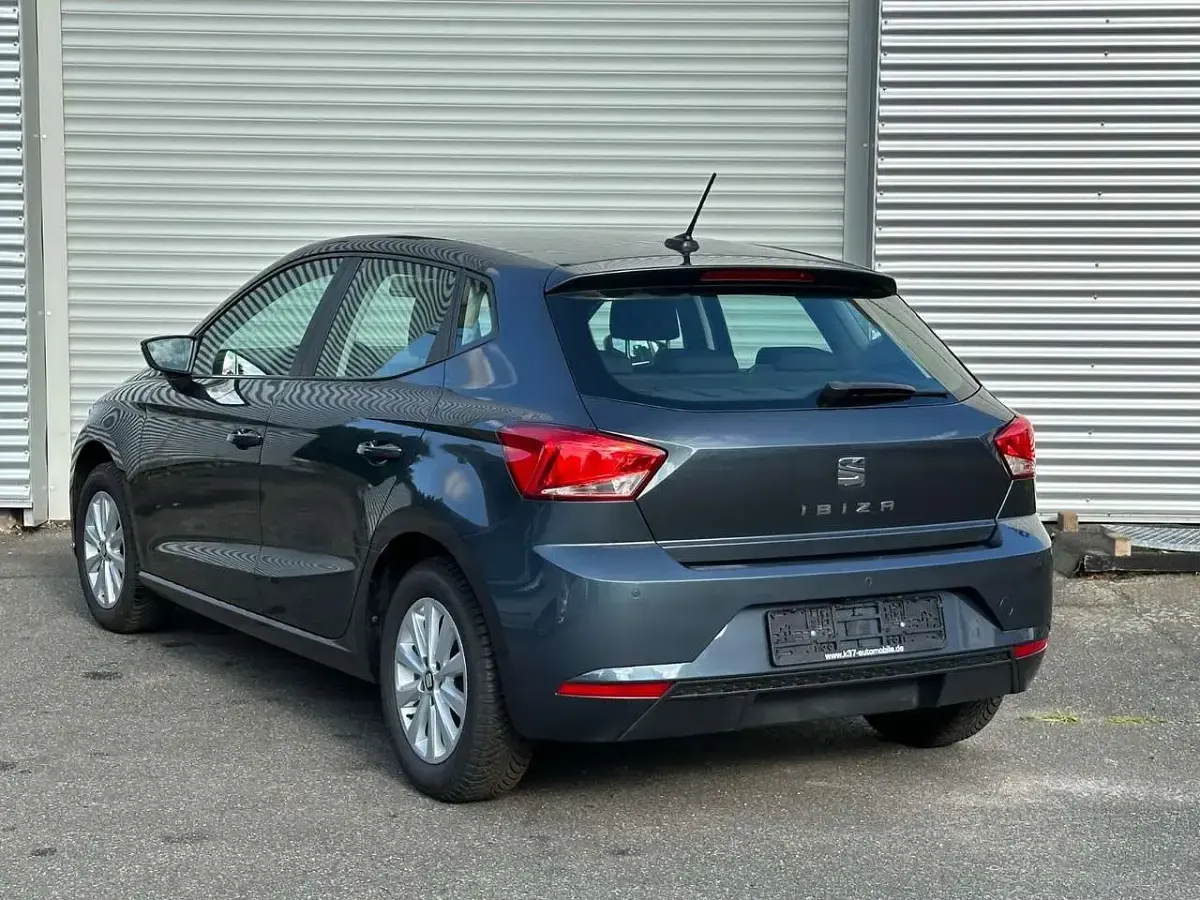 Gebraucht Seat Ibiza Style 95 PS (69 kW) 2020 Grau Kleinwagen