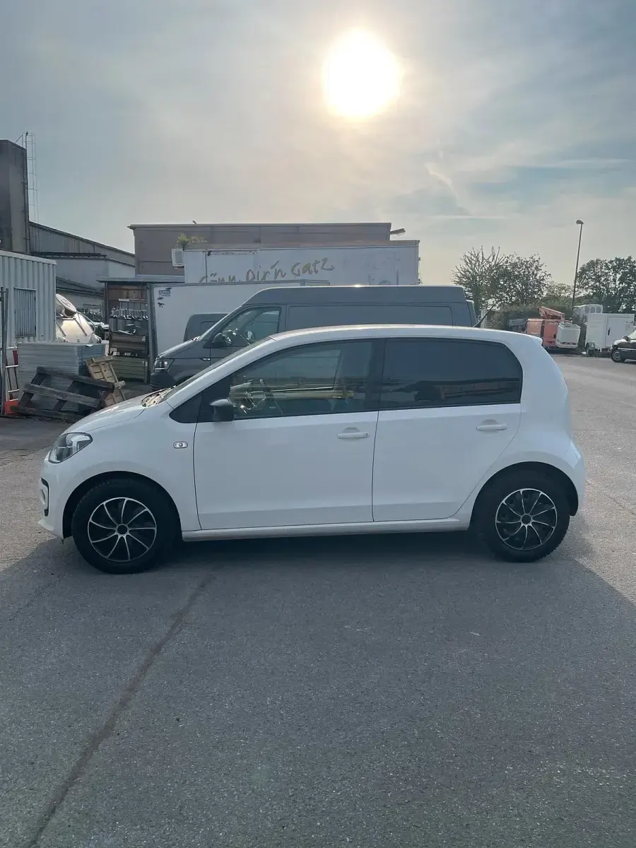 Second-hand VW up! 60 CP (44 kW) 2014 Alb Hatchback