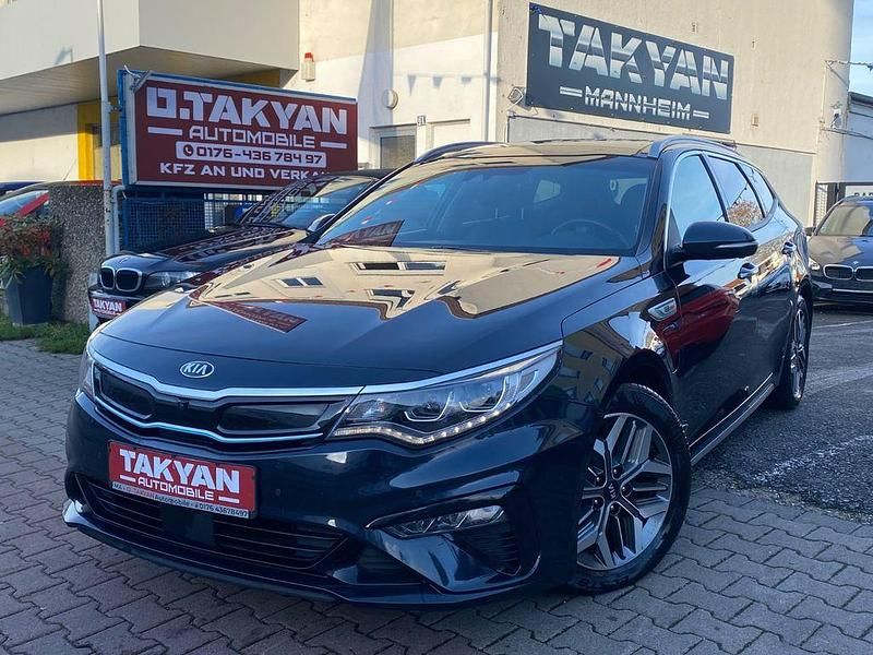 Blau Gebraucht 2019 Kia Optima Hybrid Spirit Limousine | 15.990 € (Fairer Preis) - Bild 1/4