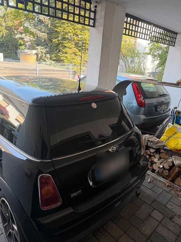 Usata Mini ONE 90 CV (66 kW) 2002 Nero Utilitaria