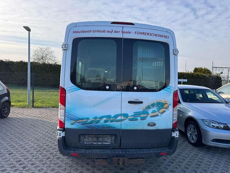 Gebraucht Ford Transit Trend 131 PS (96 kW) 2016 Frostweiß Van / Kleinbus