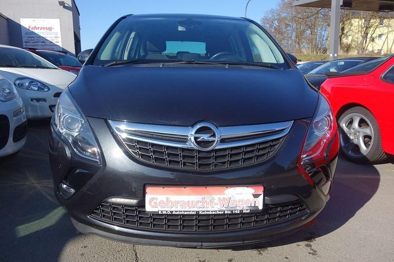 Gebraucht Opel Zafira Tourer Edition 140 PS (102 kW) 2015 Schwarz Van / Kleinbus