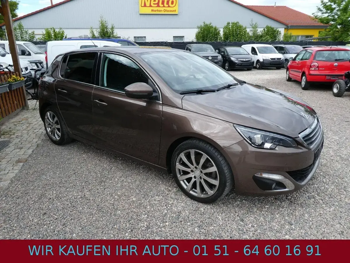Gebraucht Peugeot 308 Allure 156 PS (114 kW) 2013 Braun Limousine