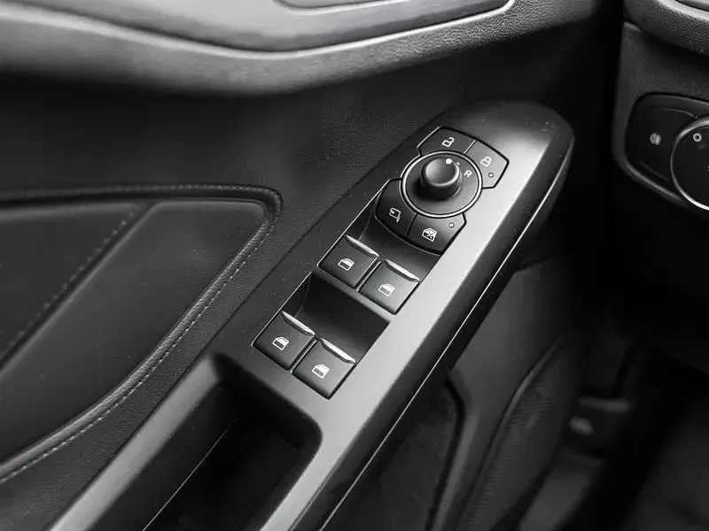 Używany Ford Focus 155 KM (114 kW) 2022 Niebieski Kombi