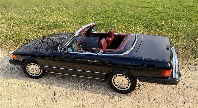 Gebraucht Mercedes 560 231 PS (169 kW) 1989 Schwarz Cabrio