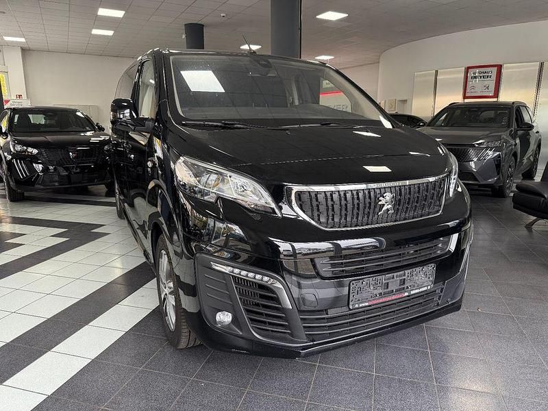 Schwarz Gebraucht 2021 Peugeot Traveller Business-Line Van | 28.490 € (Guter Preis) - Bild 1/4