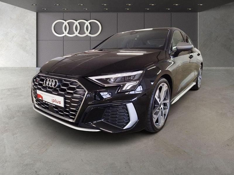 Mythosschwarz metallic Gebraucht 2024 Audi S3 Sport Limousine | 39.850 € (Guter Preis) - Bild 1/2