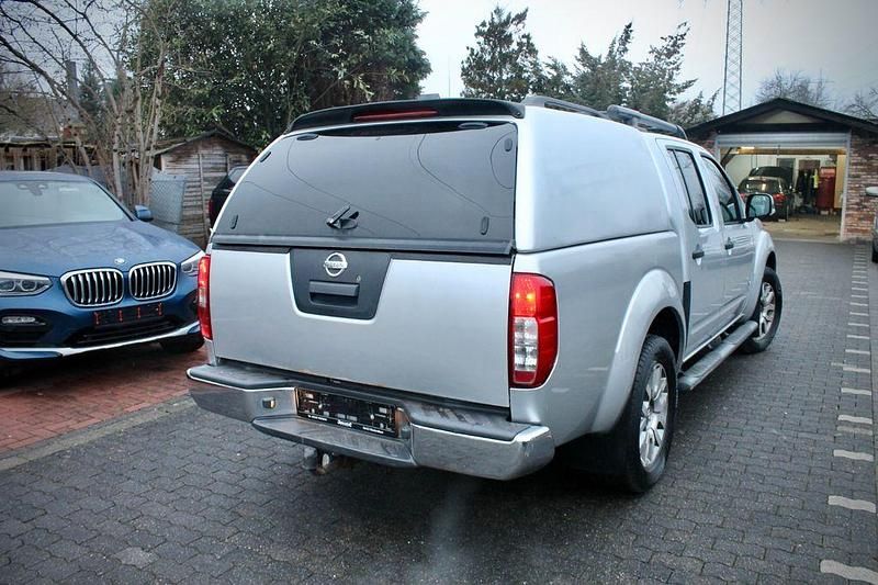Gebraucht Nissan Navara 231 PS (169 kW) 2013 Silber Pickup