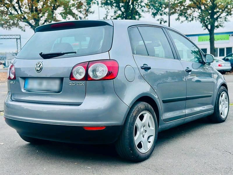 Grau Gebraucht 2005 VW Golf Plus Cross Van / Kleinbus | 3.700 € (Fairer Preis) - Bild 1/4
