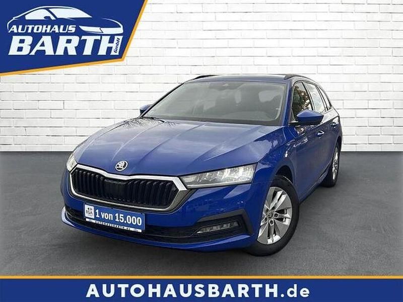 Blau Gebraucht 2021 Skoda Octavia Ambition Kombi | 18.981 € (Fairer Preis) - Bild 1/4