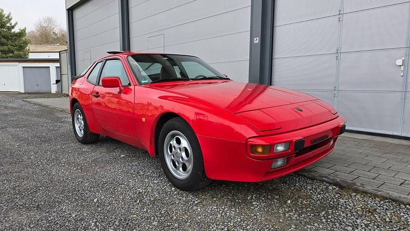 Rot Gebraucht 1987 Porsche 944 S Coupé | 14.944 € - Bild 1/4