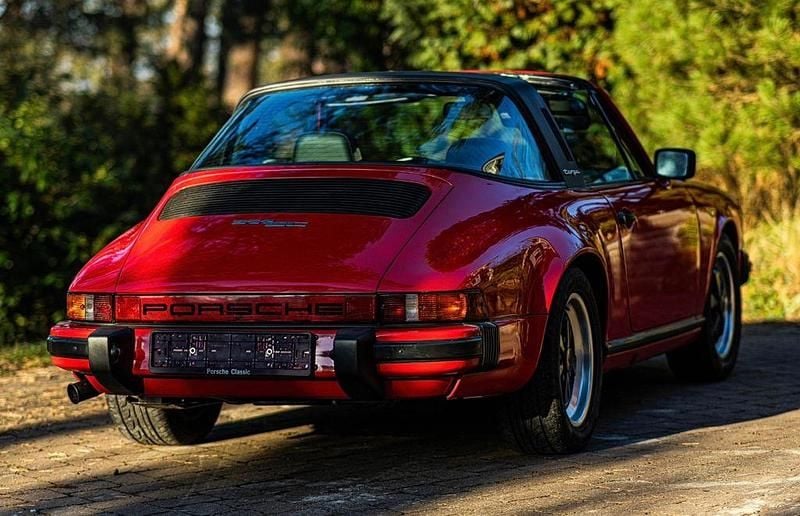 Gebraucht Porsche 911SC 179 PS (131 kW) 1981 Rot Cabrio