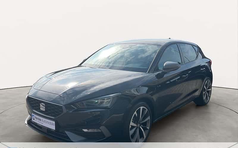 Schwarz Gebraucht 2025 Seat Leon FR Limousine | 29.925 € (Fairer Preis) - Bild 1/4