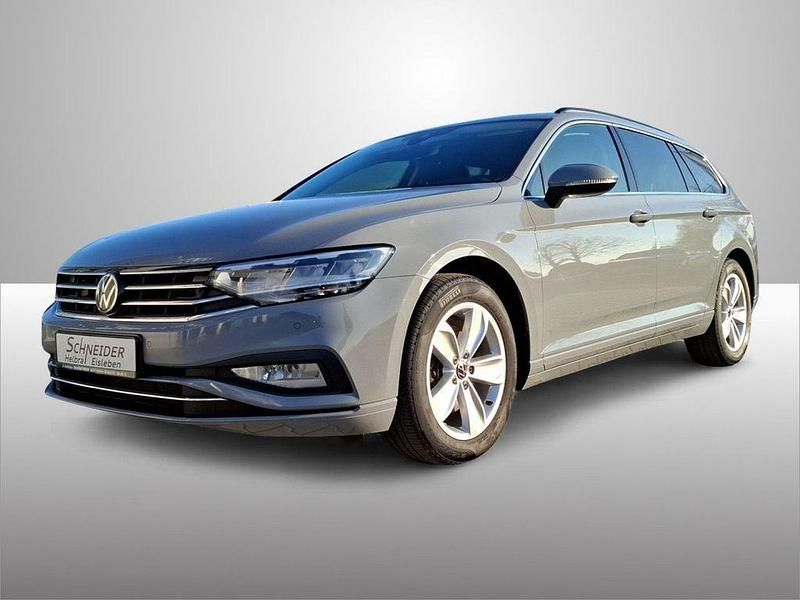 Gebraucht VW Passat Business 190 PS (139 kW) 2022 Mondsteingrau 1.do Kombi