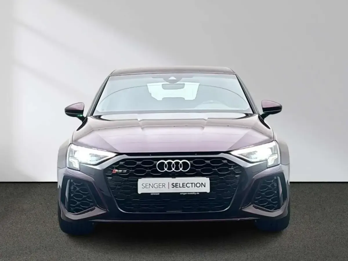 Gebraucht Audi RS3 Design 400 PS (294 kW) 2023 Violett Limousine