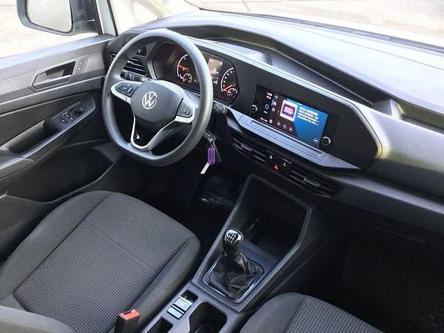 Gebraucht VW Caddy Basis 75 PS (55 kW) 2022 Van / Kleinbus