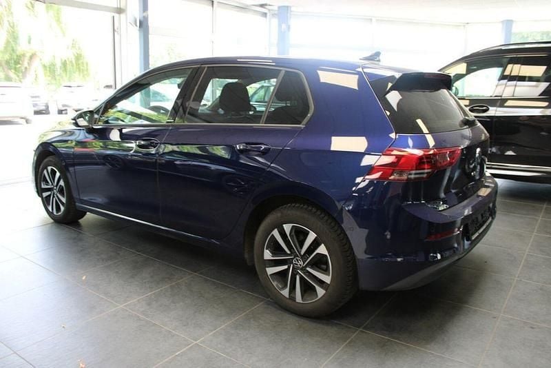 Gebraucht VW Golf VIII United 116 PS (85 kW) 2020 Blau Limousine