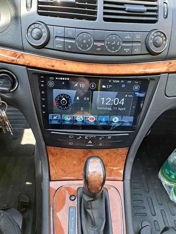 Second-hand Mercedes E200 163 CP (119 kW) 2005 Argintiu Break