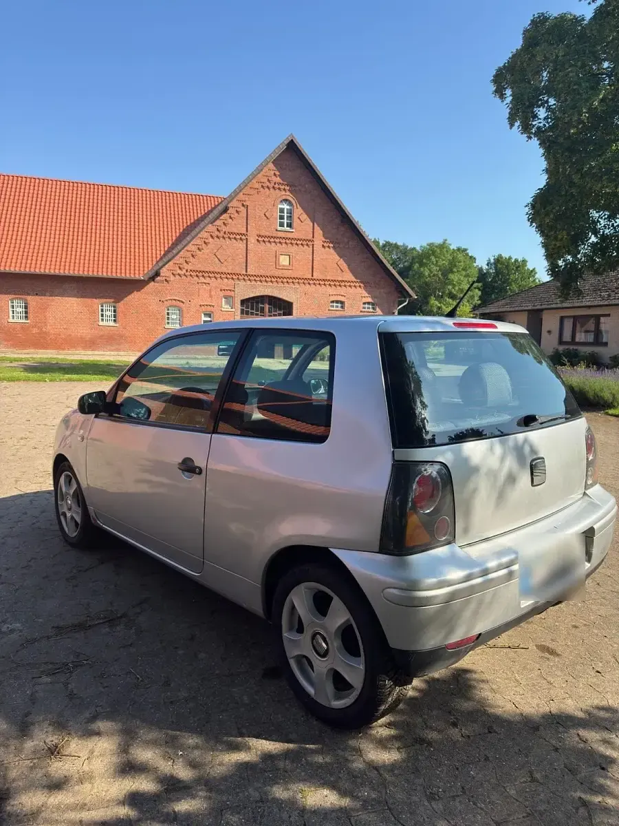 Gebraucht Seat Arosa 50 PS (36 kW) 2004 Silber Kleinwagen
