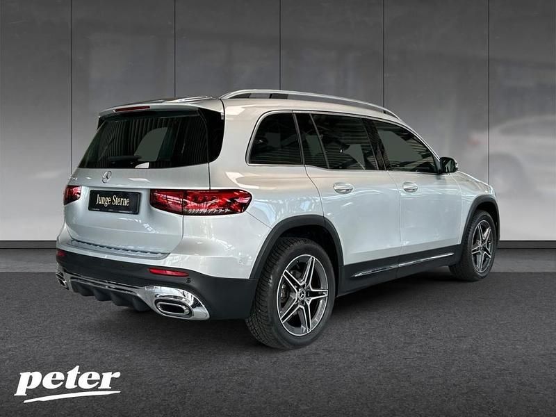 Gebraucht Mercedes GLB180 AMG 116 PS (85 kW) 2023 Silber SUV