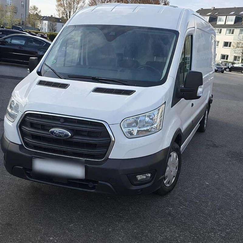 Second-hand Ford Transit 131 CP (96 kW) 2020 Alb Van