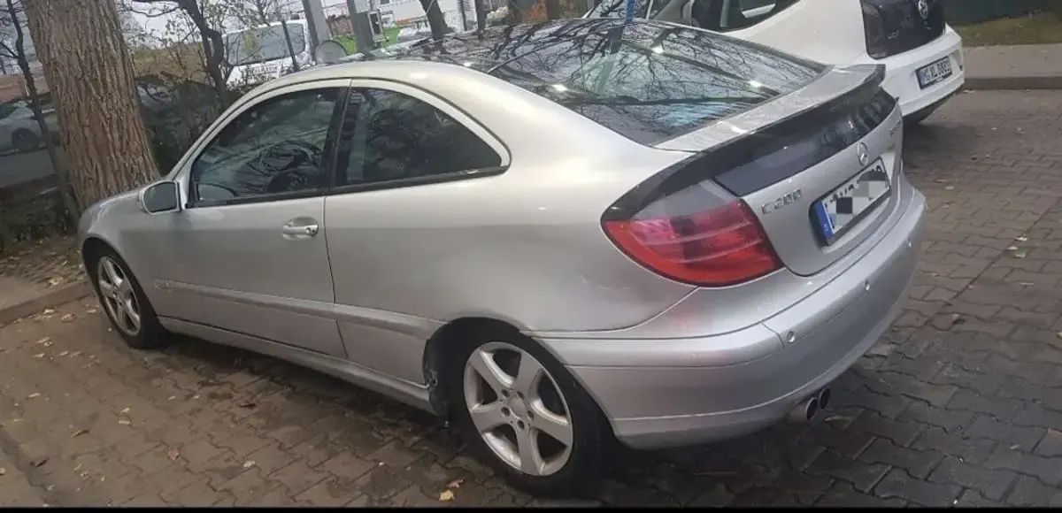 Gebraucht Mercedes CL200 163 PS (119 kW) 2004 Coupé