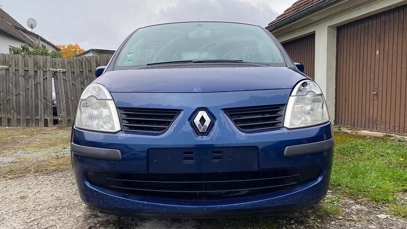 Blau Gebraucht 2005 Renault Modus Van / Kleinbus | 799 € (Etwas zu teuer) - Bild 1/4