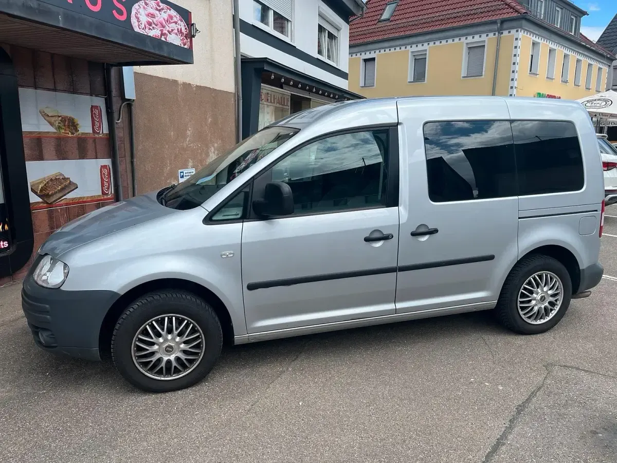Gebraucht VW Caddy Life 110 PS (80 kW) 2007 Silber Van / Kleinbus
