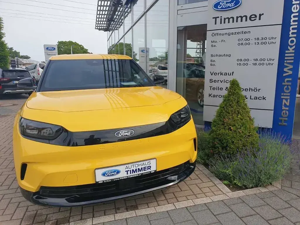 Gebraucht Ford Capri Premium 210 kW (286 PS) 2025 Vivid yellow SUV