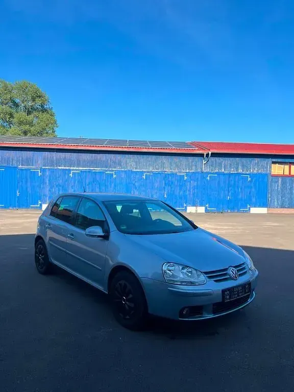 Gebraucht VW Golf VI 122 PS (89 kW) 2008 Blau Kleinwagen