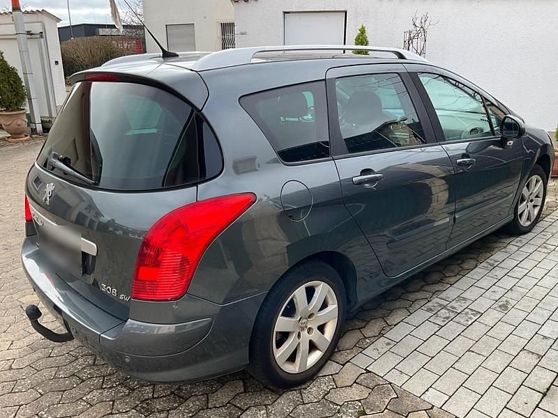 Gebraucht Peugeot 308 SW 120 PS (88 kW) 2008 Grau Kombi
