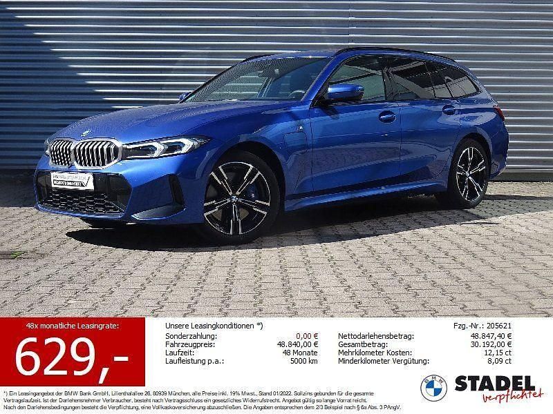 Blau Gebraucht 2024 BMW 330e M Sport Limousine | 45.725 € (Fairer Preis) - Bild 1/3