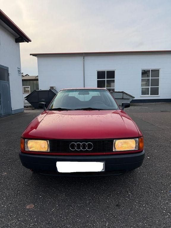 Rot Gebraucht 1988 Audi 80 Limousine | 2.700 € - Bild 1/4