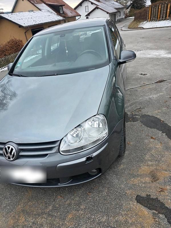 Occasion VW Golf V 102 ch (75 kW) 2007 Gris Citadine