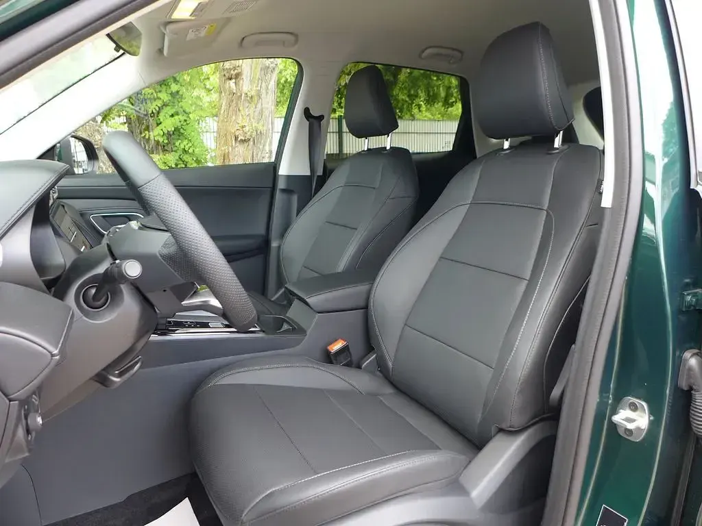Neu MG ZS Luxury 197 PS (144 kW) 2026 Grün SUV