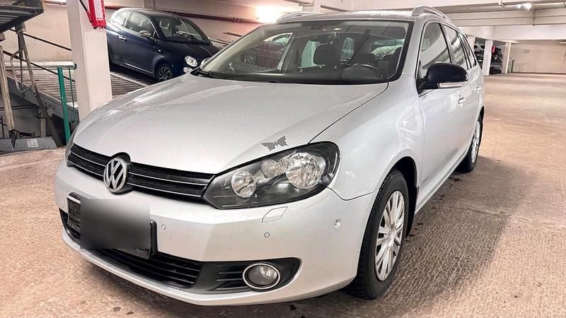 Silber Gebraucht 2012 VW Golf VII Style Kombi | 4.000 € (Superpreis) - Bild 1/4